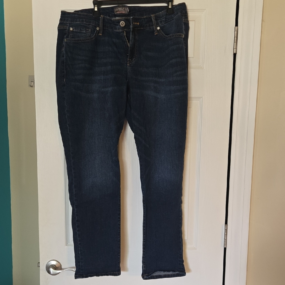 Torrid Straight Leg Blue Jeans Classic Style